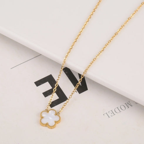 Adjustable Gold-Plated Stainless Steel Plant Flower Bracelet for Women – Trendy Clover Design with Five Leaf Petals, Waterproof & Anti-Allergic Jewelry Gift